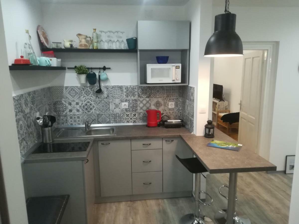 Apartamento Deluxe Zoya Centar Pula Exterior foto