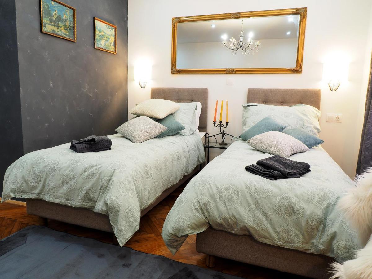 Apartamento Deluxe Zoya Centar Pula Habitación foto