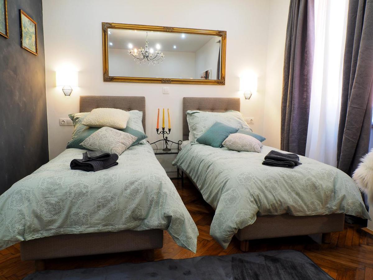 Apartamento Deluxe Zoya Centar Pula Habitación foto