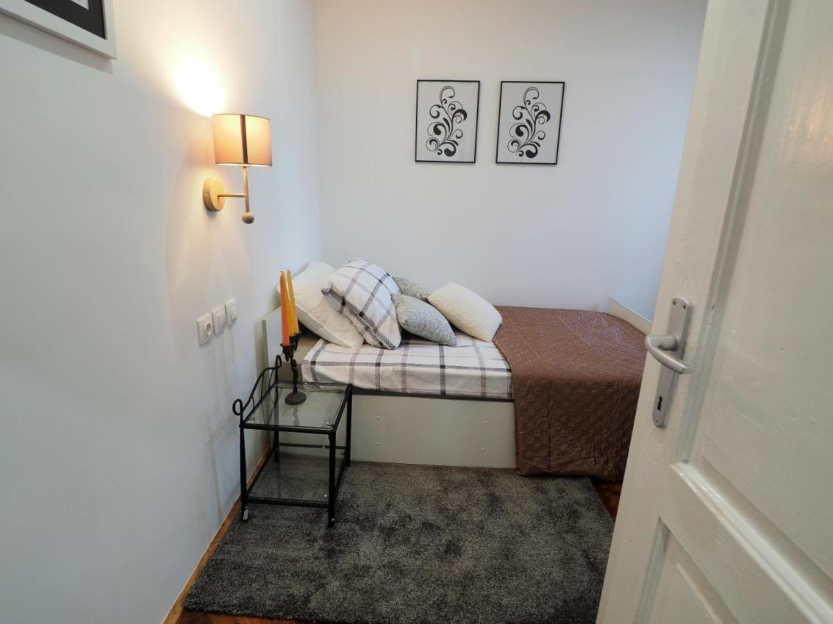 Apartamento Deluxe Zoya Centar Pula Habitación foto