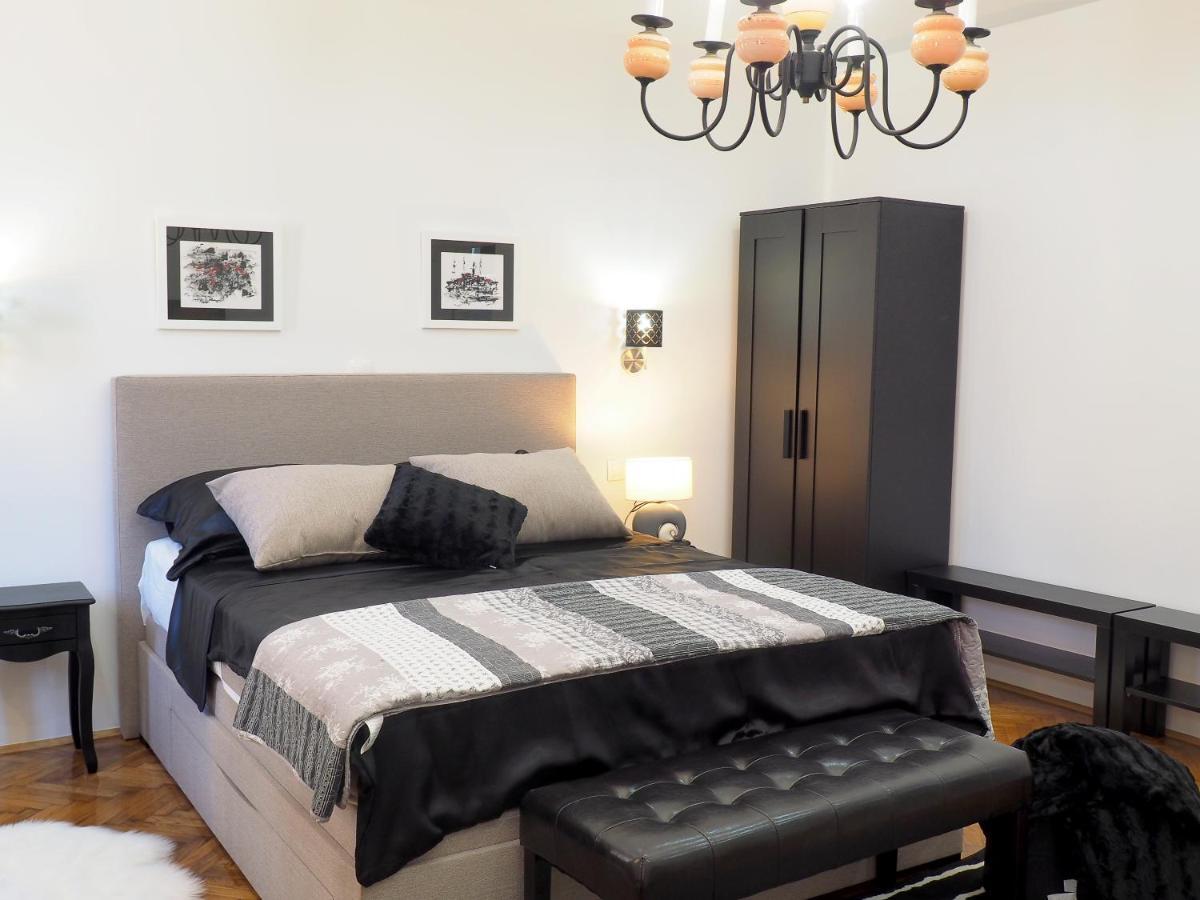 Apartamento Deluxe Zoya Centar Pula Habitación foto